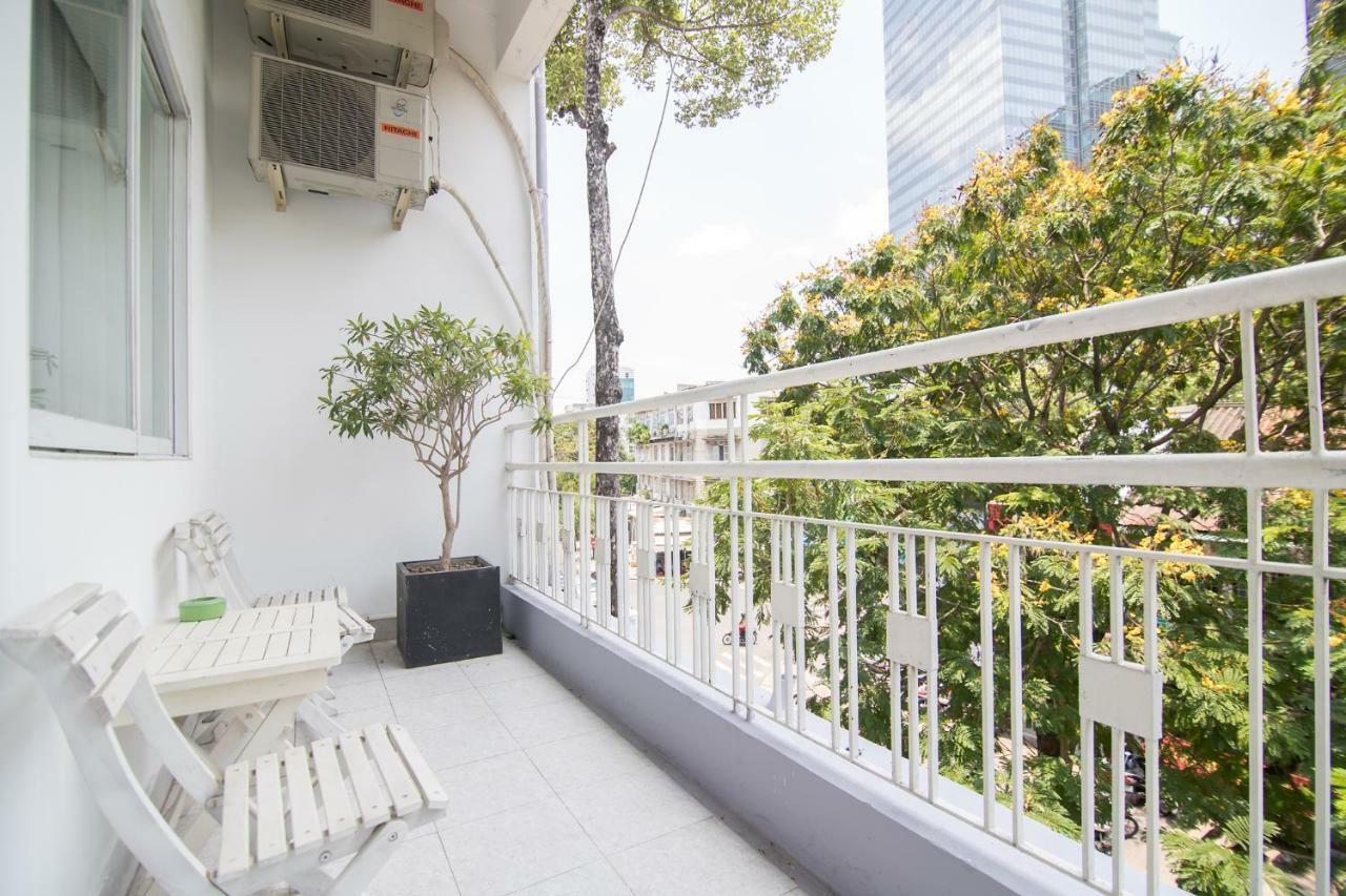 Reddoorz Near Nguyen Hue Walking Street 2 - Dorms Available Хошимин Экстерьер фото